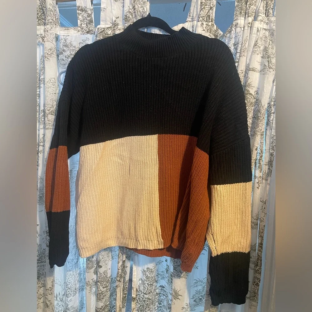 Color block sweater - Picture 1 of 6